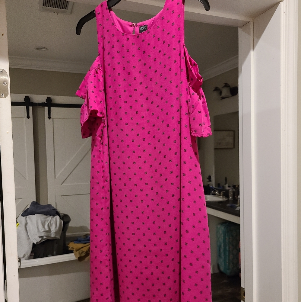 Fuchsia cold shoulder dress size 10 second picture is close up of pattern